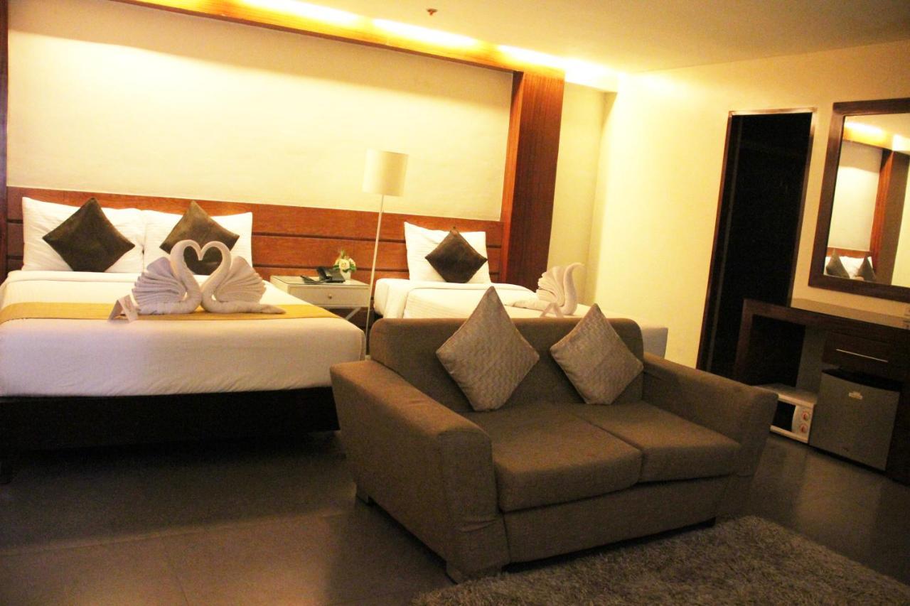 Grace Crown Hotel Angeles Exterior foto
